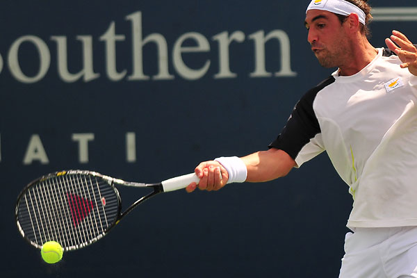 ÎŸ ÎœÎ¬ÏÎºÎ¿Ï‚ ÎºÎ±Ï„Î¿ÏÎ¸ÏŽÎ½ÎµÎ¹ Î½Î± Ï€Î¬ÏÎµÎ¹ Î¸Î­ÏƒÎ· ÏƒÏ„Î¿Î½ Ï„ÏÎ¯Ï„Î¿ Î³ÏÏÎ¿