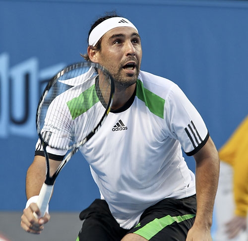 ÎŸ ÎœÎ¬ÏÎºÎ¿Ï‚ Î­Ï„Î¿Î¹Î¼Î¿Ï‚ Î³Î¹Î± Ï„Î¿Î½ ÎµÎ½Î±ÏÎºÏ„Î®ÏÎ¹Î¿ Î±Î³ÏŽÎ½Î± ÏƒÏ„Î¿ Dubai